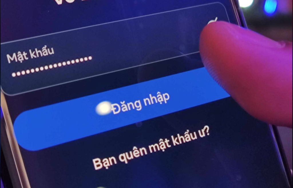 Chuyên gia cảnh báo lừa đảo sau vụ 'sập' Facebook Meta công bố nguyên nhân